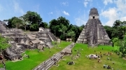 ESCAPADA Tikal Mundo Perdido y Río Dulce